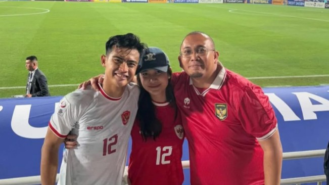 Andre Rosiade bersama Azizah Salsha dan Pratama Arhan. [Instagram]